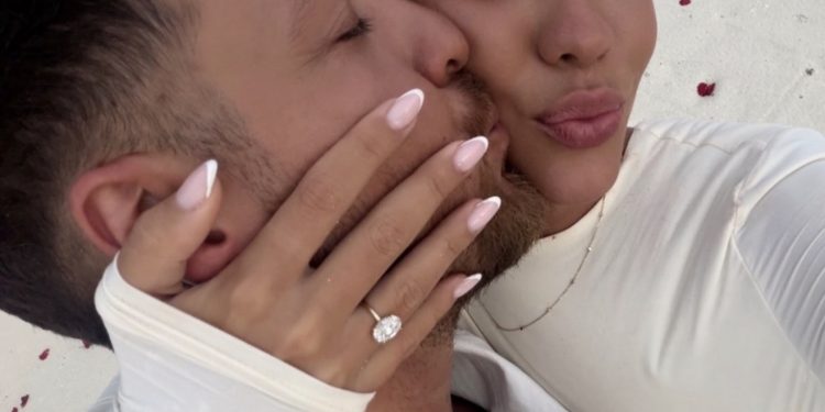 Ajo tha PO! Dj Geek i propozon për martesë partneres