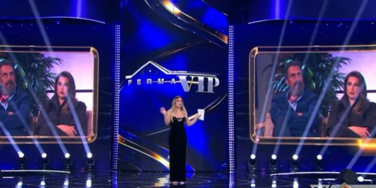 Debat i fortë në “Ferma VIP”, Sara shpërthen në lot pas deklaratës së Mozës