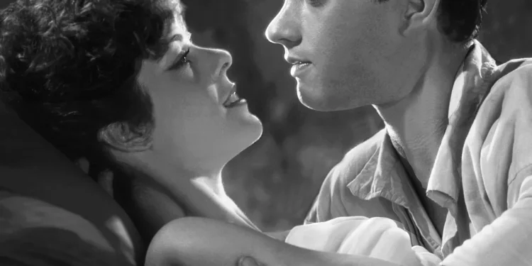 Festë për çiftin e njohur, 38 vjet martesë për Hanks dhe Wilson