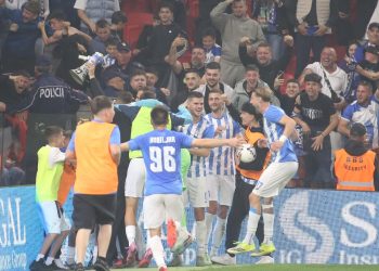 U fut nga stoli dhe i dhuroi fitoren Tiranës në derbi, heroi Alvarez: Forca ime është që të…