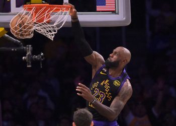 NBA/ Lakers vijon marshimin, 4 fitore radhazi për kalifornianët, Houston mund New York