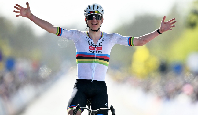 Kaloi semaforin me të kuqe në Flandrë, çiklisti Pogaçar nën hetim