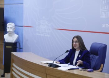 Kumbaro: Krijimi i Agjencisë Kombëtare të Shërbimeve Arsimore me ekspertizën e Universitetit të Kembrixhit