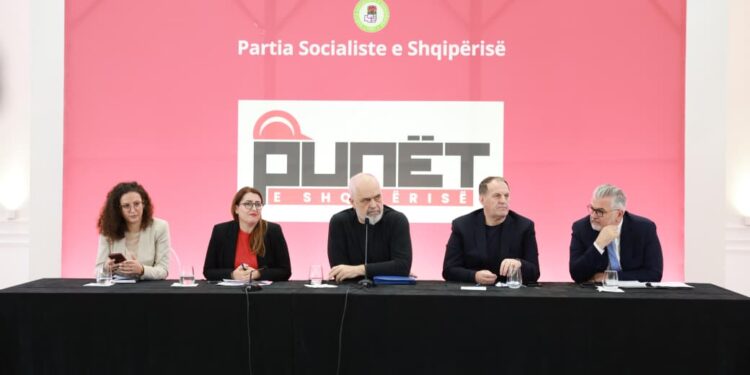 Rama: Kush thotë është rritur korrupsioni, është një gënjeshtër e madhe