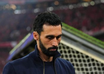 Arbeloa-n e pret shkarkimi, Perez fut “Specialin” në listën e dëshirave