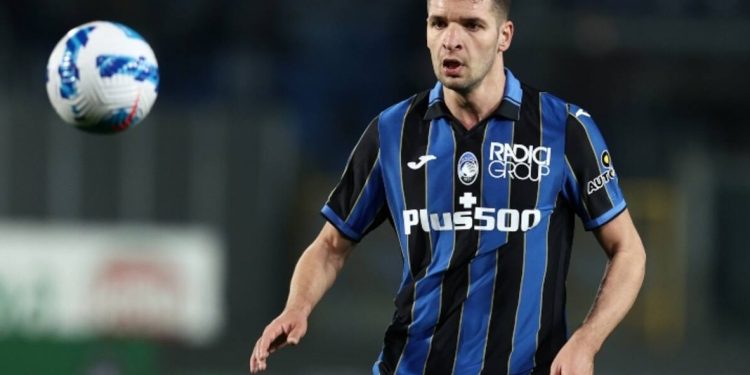 Mungon rinovimi me Atalantën, Gjimshiti kthehet në okazion në Serie A