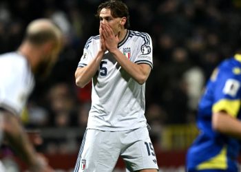 FOTO/ “Të gjithë në shpi, ikni”, u eliminuan nga Bosnja, në Itali është dramë: Dështim (VIDEO)