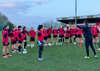 Botërori 2027 për vajza/ Kombëtarja e vajzave në Wrexham, nis përgatitjet për ndeshjen me Uellsin