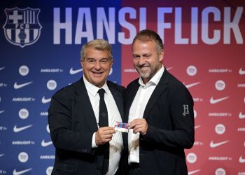 Disfata në Champions nuk ka efekt, Flick pranon ofertën e Laporta-s
