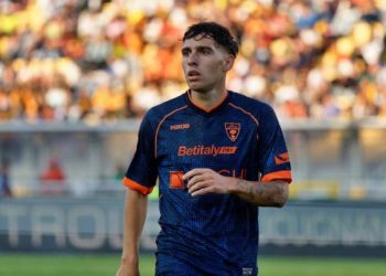 Prurja e re e Shqipërisë mbahet “peng” nga Antonio Conte, gazetari italian zbulon: Ai i kërkon të gatshëm