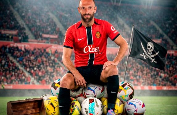 Parakaloi Eto’o, tani Muriqi sfidon edhe Mbappe, tifozët kërkojnë “Topin e Artë” për “Piratin” (VIDEO)