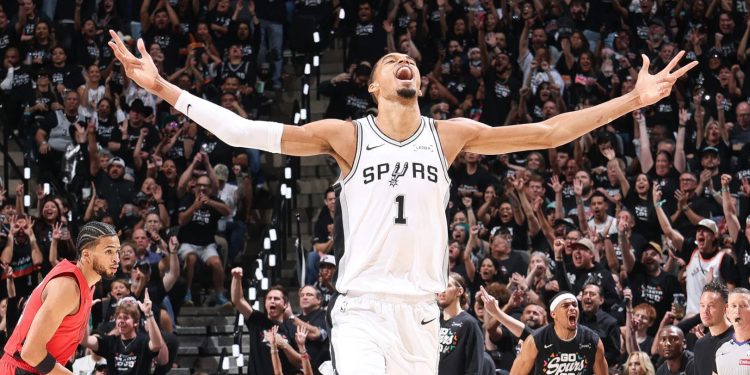 NBA/ Avancon më tej Spurs, Boston humbet shansin e artë, Knicks marrin epërsinë ndaj Hawks