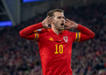 Ish-mesfushori i njohur thotë mjaft, largohet nga futbolli i luajtur