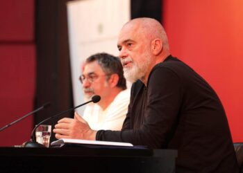 Rama: Do bëhemi eksportues të anijeve ushtarake