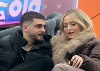 DJ Gimbo del hapur, thirrje për vota për Selin në prag të finales