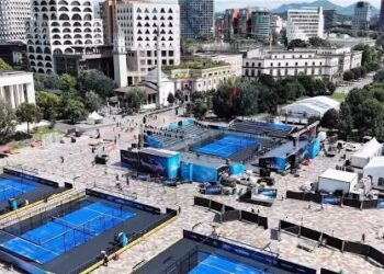 Tirana kthehet në qendrën e sportit elitar të padelit, nga 26-30 Maj hyrja falas në Sheshin Skëndërbej