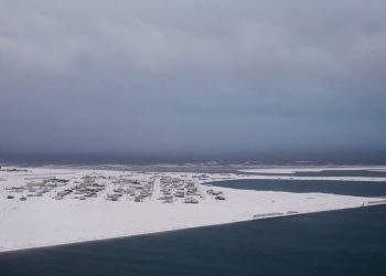 VIDEO/ Utqiagvik përjeton “Diellin e Mesnatës”, 84 ditë pa perëndim në Alaskën veriore