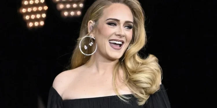 Pas 5 vitesh heshtje, Adele ndez rrjetin me albumin ‘35’