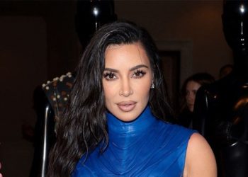 Kim Kardashian trondit fansat me një lajm të rëndësishëm për shëndetin e saj