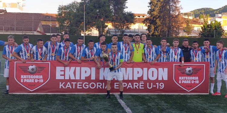 Tirana U-19 shpallet kampione e Kategorisë së Parë, siguron ngjitjen në “Abissnet Superiore” U-19