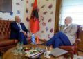 Ministri grek i Mbrojtjes sot në Tiranë, fokusi në marrëveshjen e detit