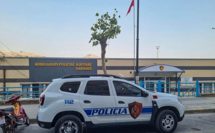 Gjoba dhe bllokime për mjetet lundruese në Sarandë e Ksamil