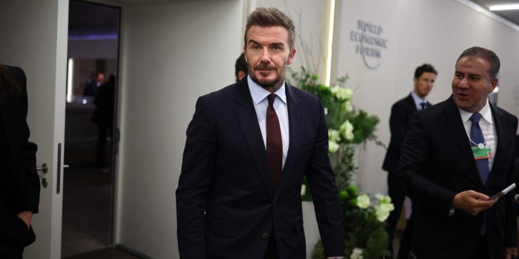 Beckham në histori, bëhet sportisti i parë miliarder britanik