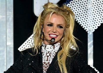 Çfarë ndodhi në darkën e Britney Spears? Përfaqësuesi sqaron incidentin e thikave dhe lehjes