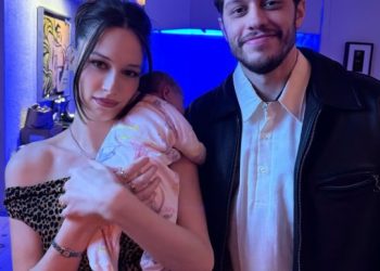 Pas ndarjes nga Pete Davidson, Elsie Hewitt shpërthen në rrjete sociale: Po e rris vajzën vetë