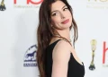 Anne Hathaway mohon ndërhyrjet estetike: “Gjithçka ishte stilim flokësh”