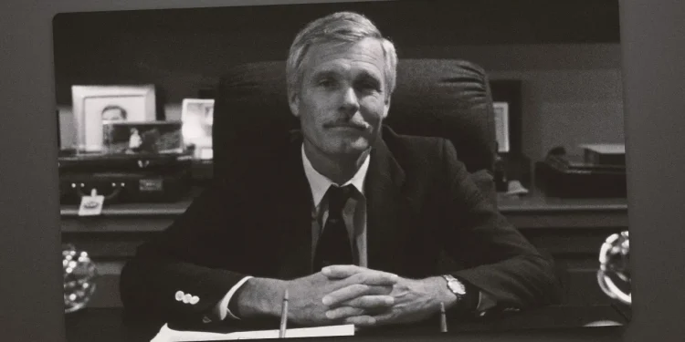 Shuhet themeluesi i CNN, Ted Turner, në moshën 87-vjeçare