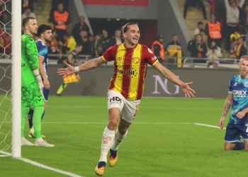 Lihet jashtë listës për të marrë pjesë në Botëror, futbollisti që u injorua nga Silvinjo mbetet opsion për kuqezinjtë