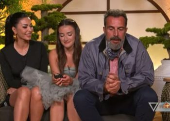 Romiri, Soni Malaj dhe Vanesa përballen me informacionet nga jashtë, por jo të gjithë zgjedhin t’i dëgjojnë!