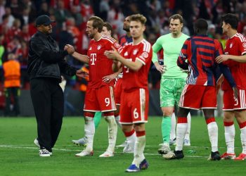 “Zhgënjyese, goli erdhi vonë”, Kompany-Kane: Të shohim përpara