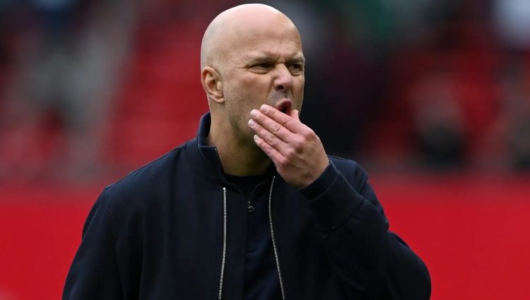Morën leksion futbolli nga Aston Villa, por Slot nuk dorëzohet: Mund të arrijmë objektin Champions (VIDEO)