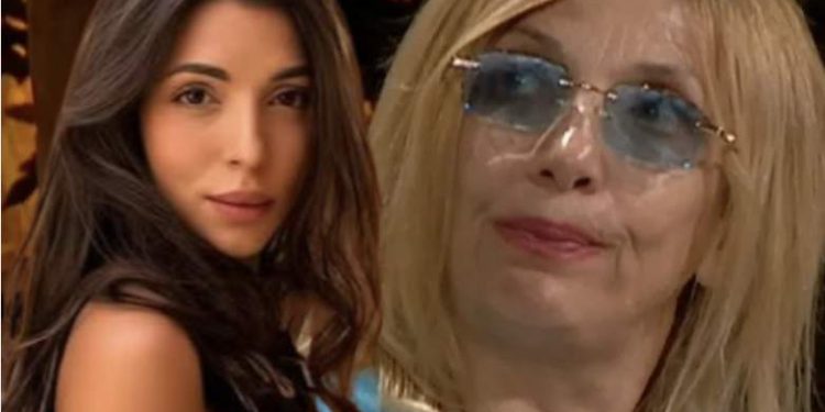“Nuk dilte, kishte probleme”/ Vajza e Mozës rrëfen sakrificat dhe vuajtjet e poetes