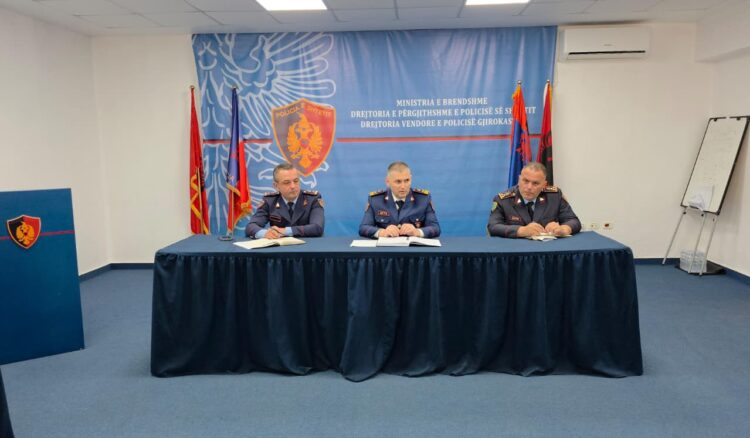 Kreu i Policisë së Shtetit takime në Fier e Gjirokastër: Godisni krimin!
