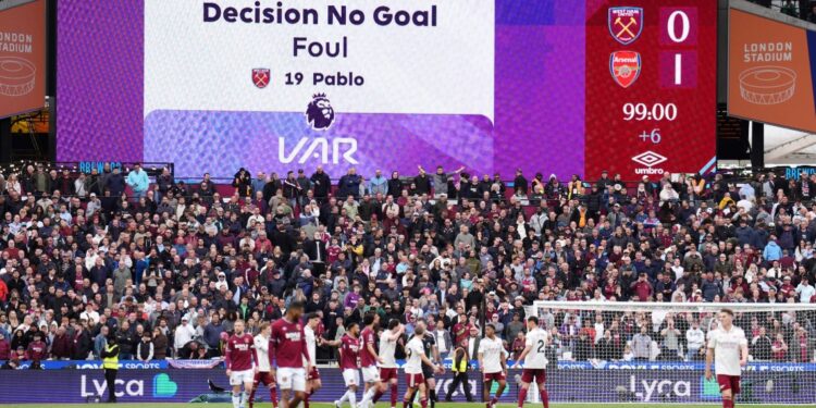 Raya dhe VAR nderojnë Arsenal, Arteta: Bravo gjyqtarit, duhej guxim (VIDEO)