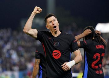 Ofertë shokuese, Al Hilal “vesh me ar” Lewandowski-n, Barça “peshkon” në Londër për pasuesin e polakut