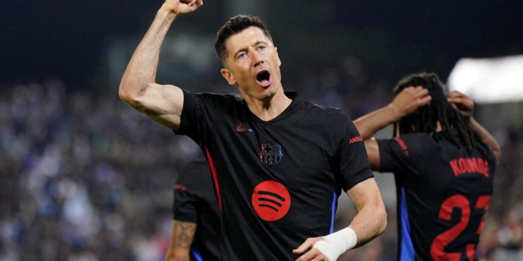 Ofertë shokuese, Al Hilal “vesh me ar” Lewandowski-n, Barça “peshkon” në Londër për pasuesin e polakut