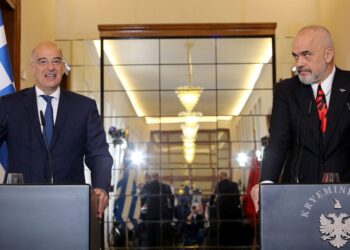 Ministri i Jashtëm i Greqisë nesër në Tiranë, zbardhet agjenda