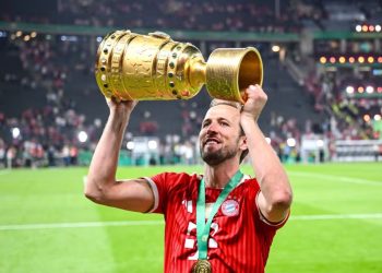 Shifra fantastike, Harry Kane “pushton” Evropën, fiton një tjetër trofe
