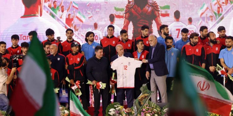 “Luftoni për gjakun e martirëve”, Irani bëhet gati për Botërorin në Amerikë