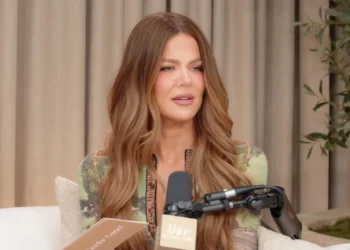 Khloe Kardashian zbulon incidentin në Coachella: “Mora drogë pa e ditur”