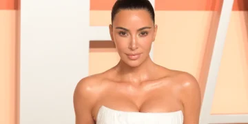 Postimi prekës i Kim Kardashian për ditëlindjen e të birit: Të dua shumë