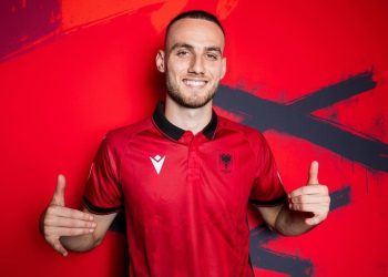Nga Arabia “shtyjnë” Mitajt drejt Serie A, emri i legjionarit kuqezi rikthehet në Itali
