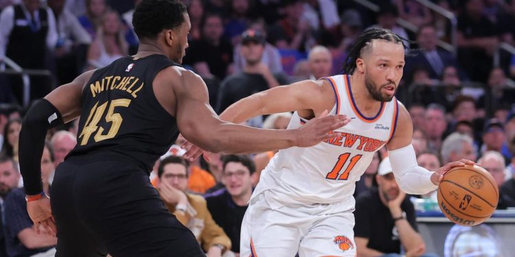 NBA/ Përmbysje historike e New York, Knicks rikuperojnë 22 pikë dhe fitojnë finalen e parë ndaj Cavaliers