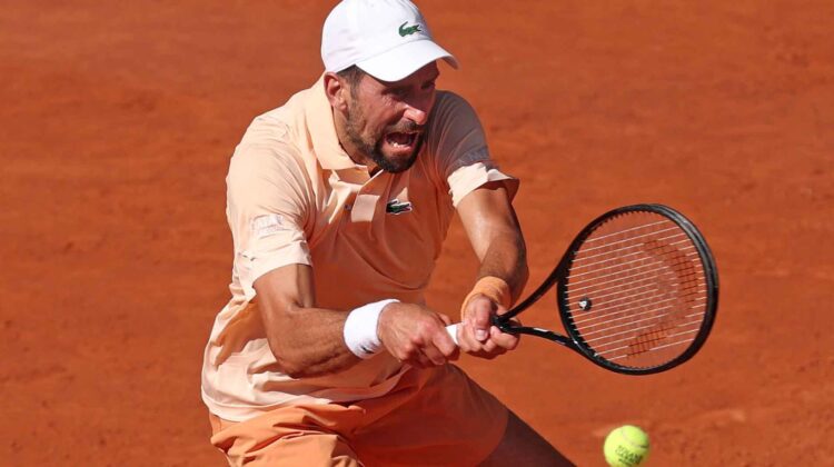 Roland Garros/ Avancon Djokovic, Zverev kalon pa probleme, te femrat eleminohet Rybakina