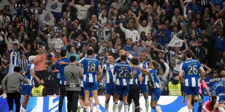 Dominuan sezonin nga fillimi deri në fund, Porto shpallet kampione e Portugalisë