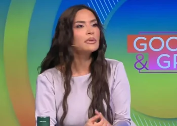 “Kënga u shit dy herë”, Rozana Radi zbulon për herë të parë të vërtetën e debatit me Rezarta Shkurtën